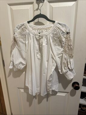 Anthropologie White Embroidered Peasant Tunic